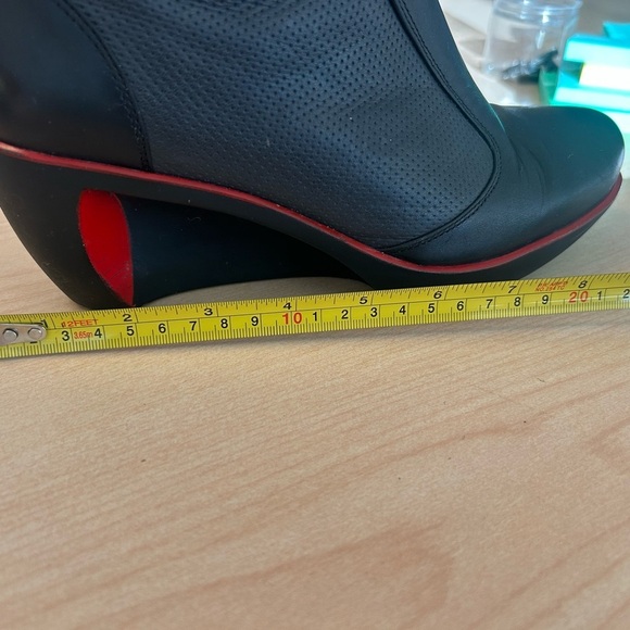 NAOT leather boots size 6.5 amazing condition luxury and fun! - Picture 12 of 13